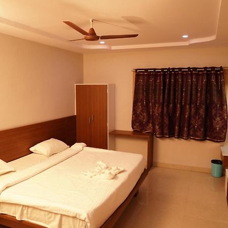 Swagath Residency Kākināda エクステリア 写真