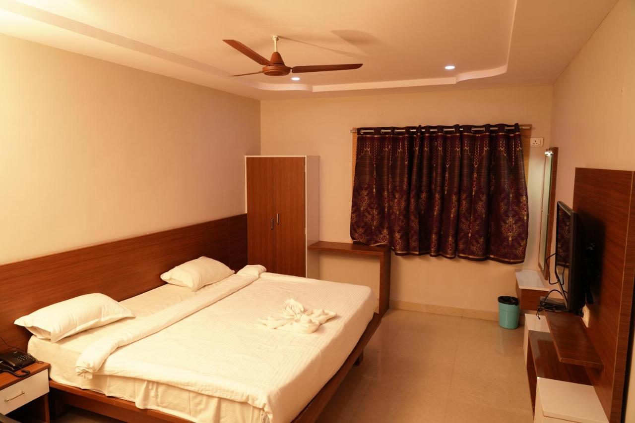 Swagath Residency Kākināda エクステリア 写真