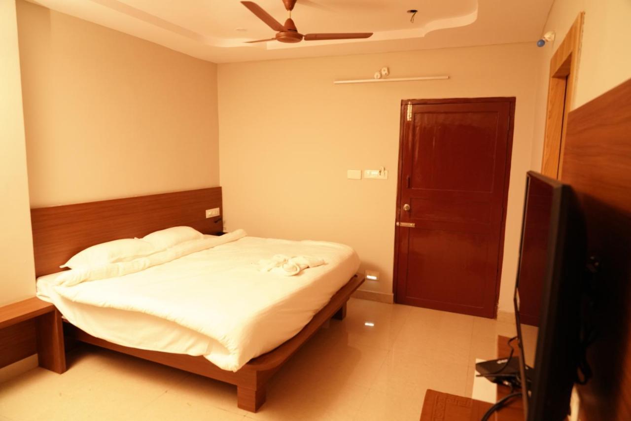 Swagath Residency Kākināda エクステリア 写真